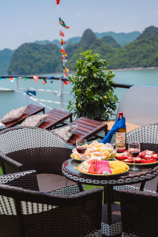 hanoi-halong-bay-day-trip-with-sunset-party