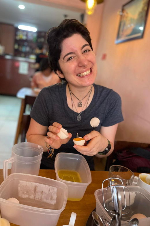 hcmc-egg-coffee-class-in-1-hour-with-local-intructor-snack