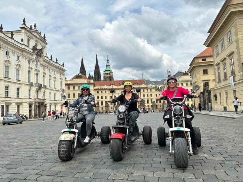 heart-of-prague-tour-on-tricycle-electric-scooter