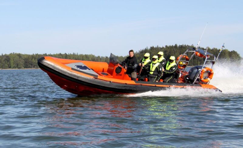 helsinki-archipelago-rib-boat-tour-with-bbq-lunch-and-sauna