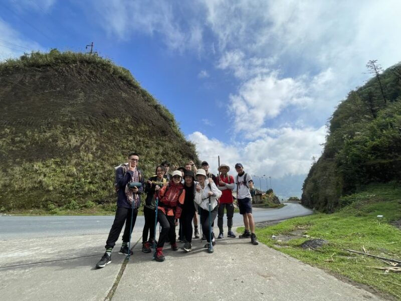 hiking-fansipan-2d1n-explore-the-majestic-nature