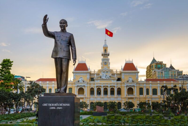 ho-chi-minh-guided-walking-tour-of-saigon-highlights