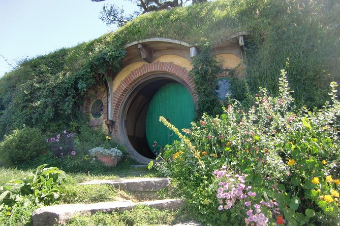 Hobbiton Movie Set Tour from Auckland - Analyzing the Cost and Value