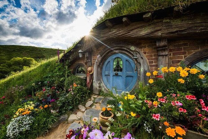Hobbiton Movie Set Tour to Blue Springs and Mineral Spa - Is It Worth the Price?  