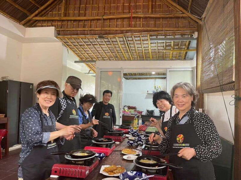 hoi-an-basket-boat-ride-cooking-class-by-hangcoconut