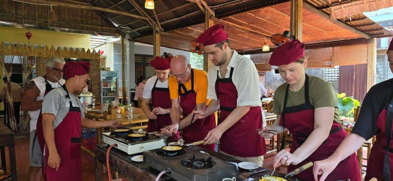 hoi-an-eco-tour-local-market-basket-boat-cooking-class
