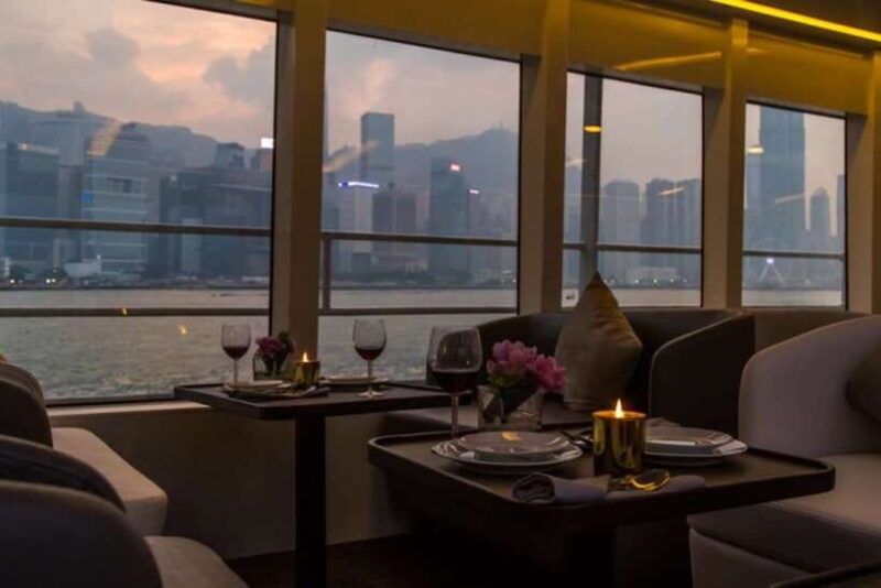 hong-kong-star-ferry-victoria-harbour-cruise-light-show