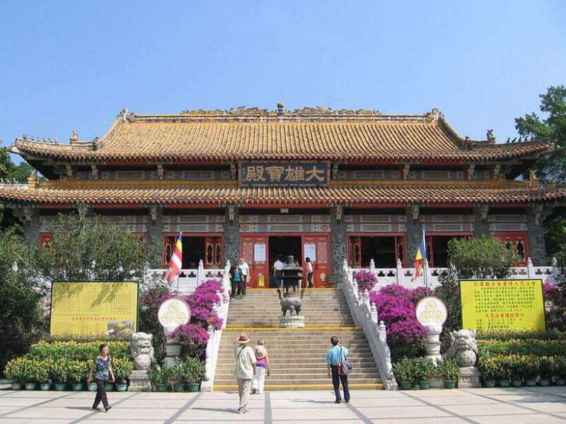 hong-kong-temple-visit-lantau-big-buddha-cable-car-w-lunch