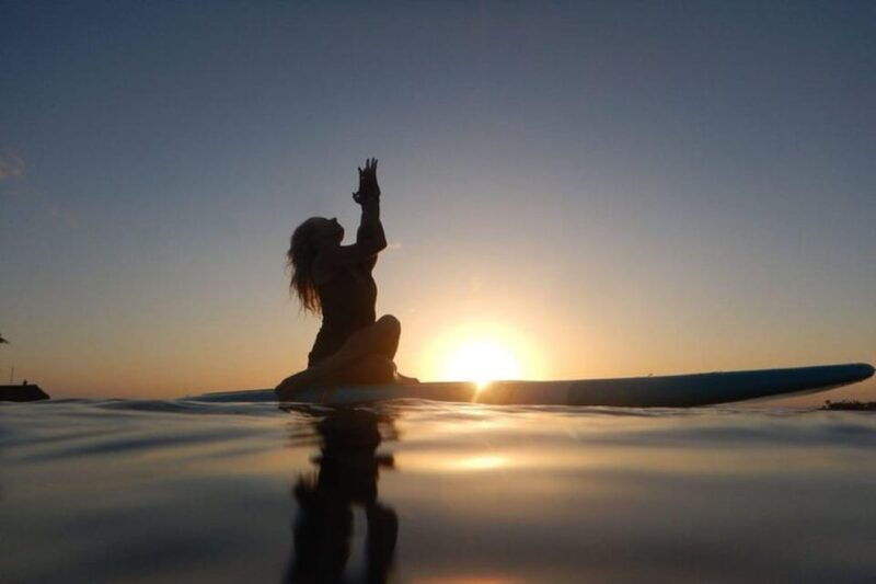 honolulu-sunset-sup-yoga-class