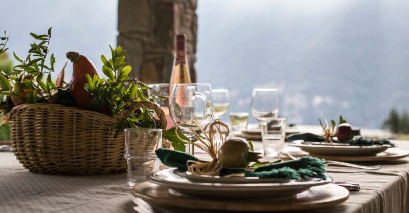 how-dining-experience-at-a-local-home