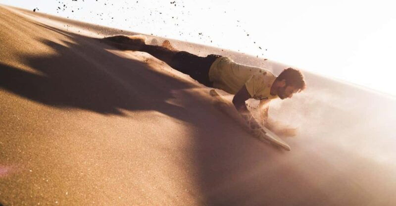 huacachina-buggy-and-sandboarding-in-the-dunes