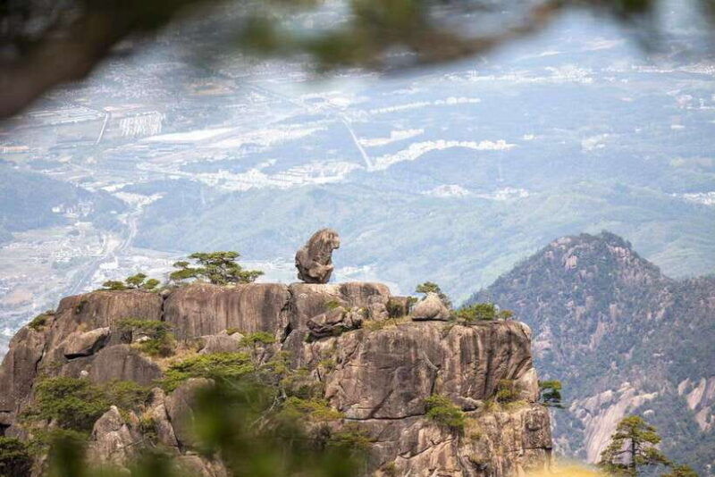huangshan-mountain-top-day-trip-with-cable-car-and-pickup