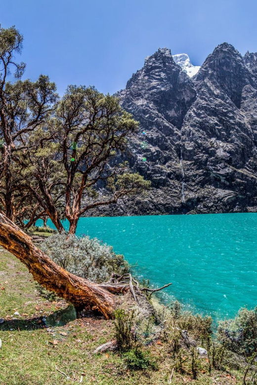 huaraz-rocotuyoc-lagoon-frozen-lagoon-trekking-2