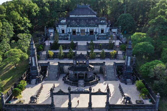 Hue Tour Customize By Hai Van Pass-Citadel-Mausoleums-Dragon Boat - What Travelers Are Saying
