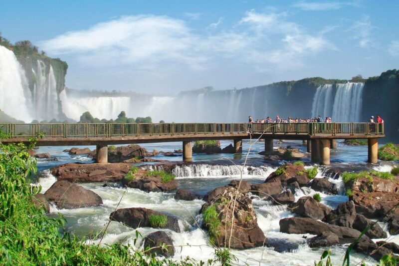 iguazu-falls-tour-on-brazil-side
