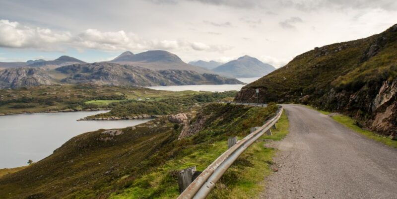 inverness-applecross-loch-carron-wild-highlands-day-tour