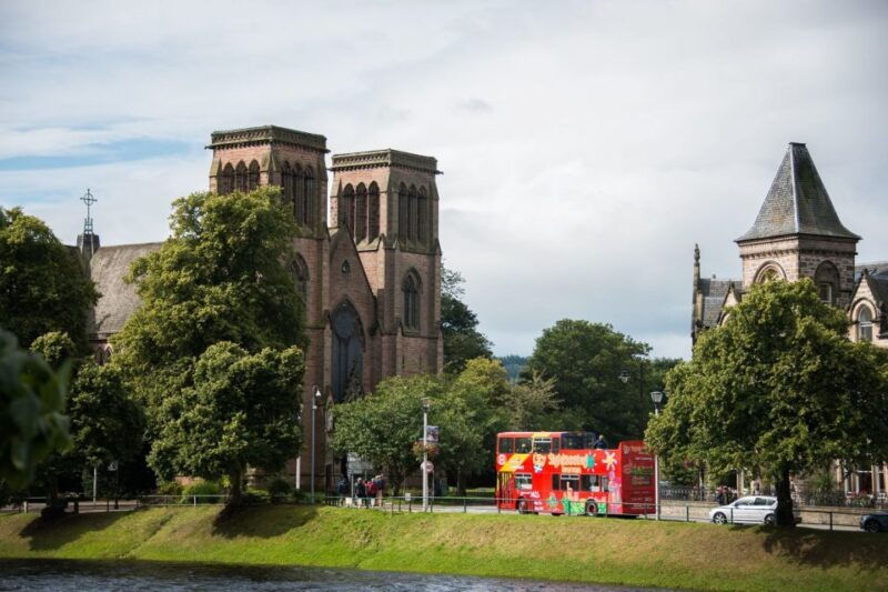inverness-city-sightseeing-hop-on-hop-off-bus-tour