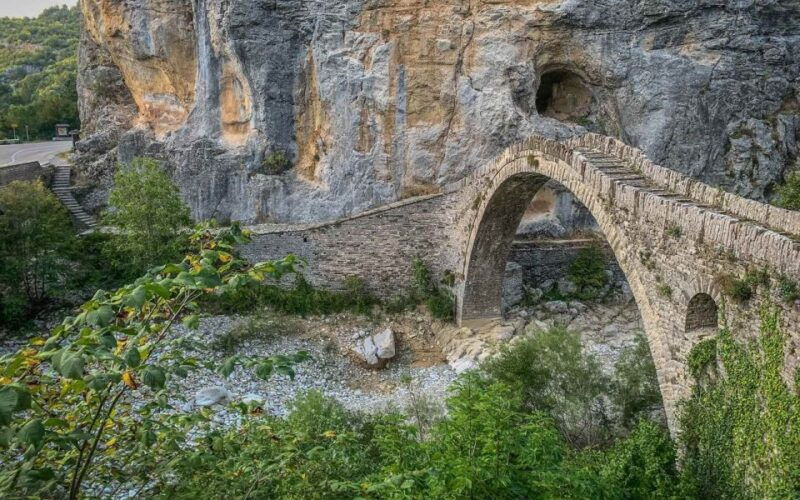 ioannina-zagori-sightseeing-tour