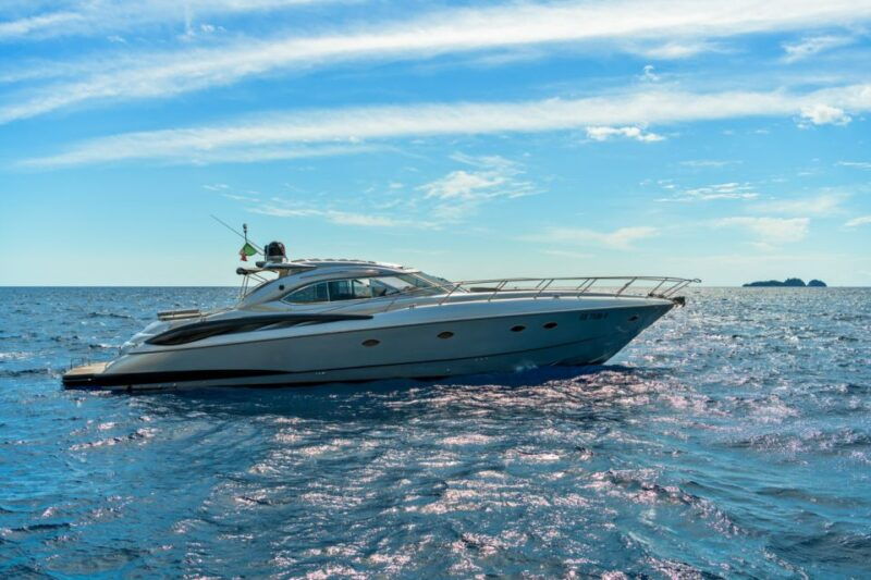 ischia-private-boat-tour-on-board-of-a-luxury-boat
