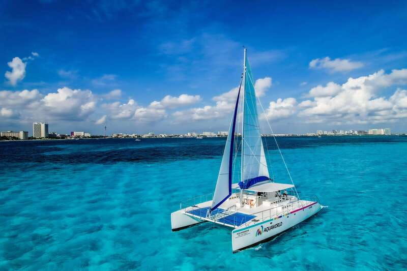 isla-mujeres-catamaran-with-open-bar-snorkeling-and-lunch