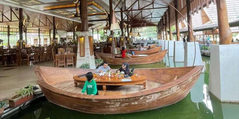 jakarta-volcano-tea-rice-fields-hot-spring-local-food