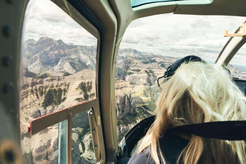 kananaskis-30-minute-heli-tour-of-minnewanka-lake-and-banff-2