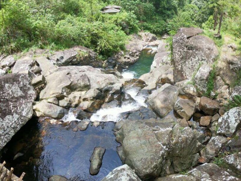 kandy-waterfalls-and-local-village-day-tour-with-lunch