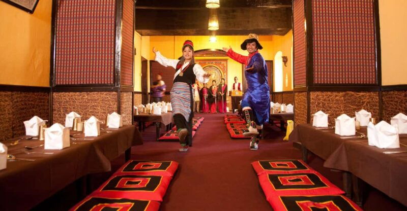 kathmandu-nepalese-cuisine-dinner-with-traditional-dance