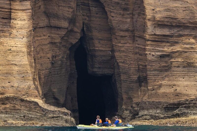 kayak-guided-tour-vila-franca-do-campo-islet