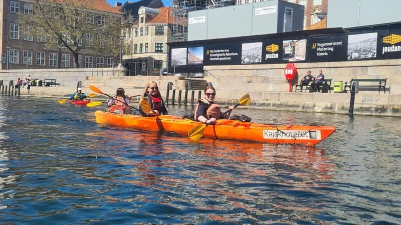 kayak-tour-in-copenhagen-harbor-june-july-and-august