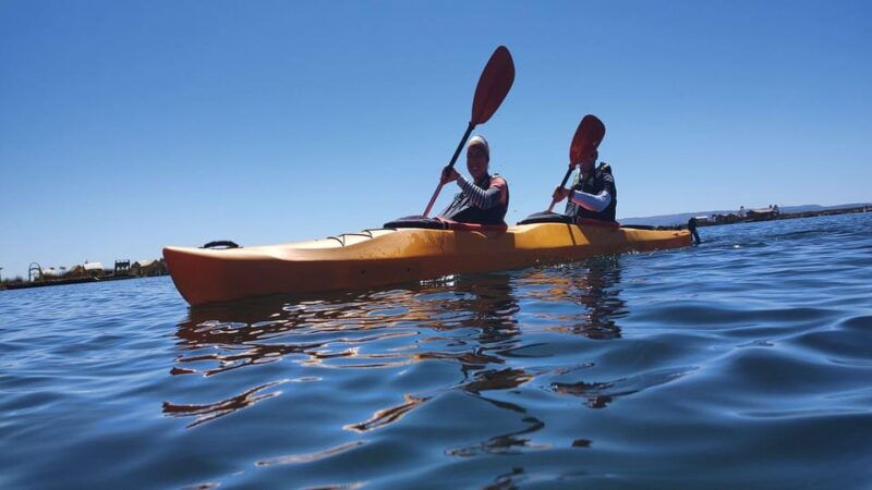 kayaking-on-lake-titicaca-uros-floating-islands