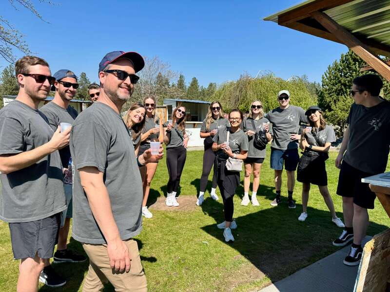 kelowna-e-bike-bee-tour-w-tastings-lunch-and-audioguide