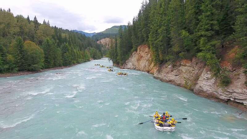 kicking-horse-river-rafting-trip-with-bbq