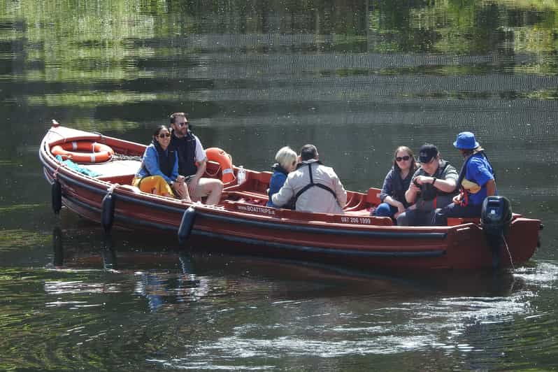 kilkenny-guided-city-boat-tour-with-kilkenny-castle-views