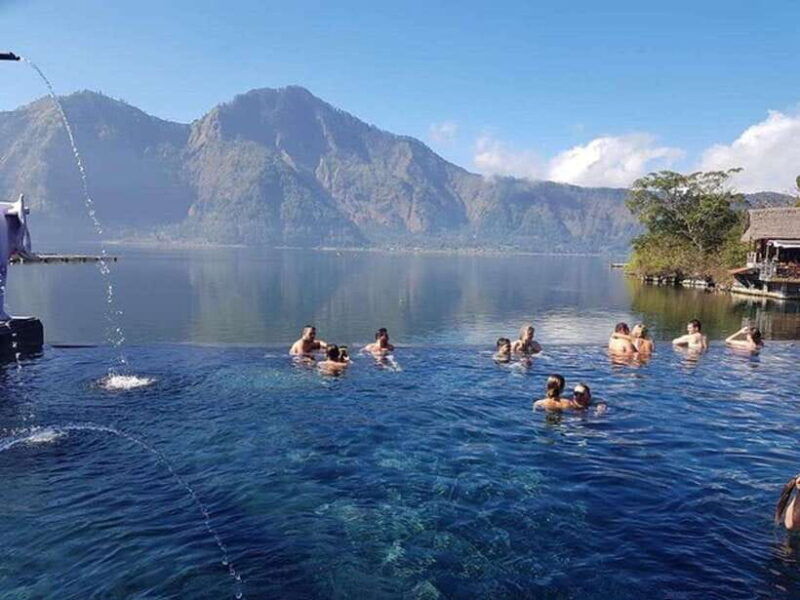 kintamani-sunrise-jeep-tour-hot-spring-and-rice-terrace