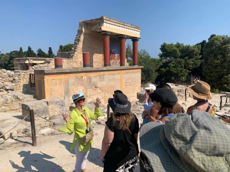 knossos-labyrinth-of-knossos-skip-the-line-walking-tour