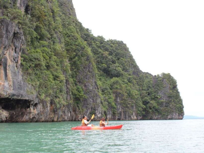 koh-lanta-half-day-sea-cave-kayaking-talabeng
