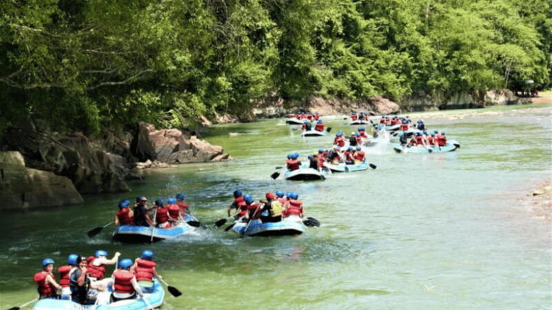 kota-kinabalu-white-water-rafting-grade-1-2-at-kiulu-river