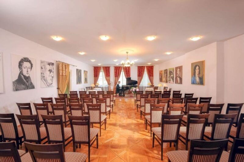 krakow-chopin-piano-live-concert-at-concert-hall