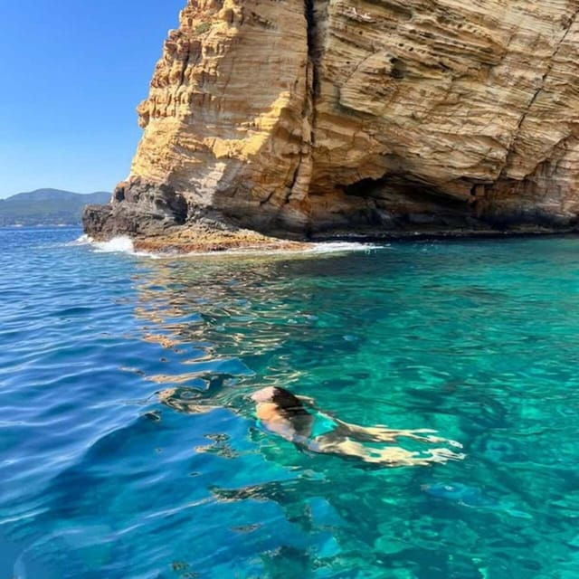 la-ciotat-boat-tour-to-the-coves-of-var-and-embiez-island