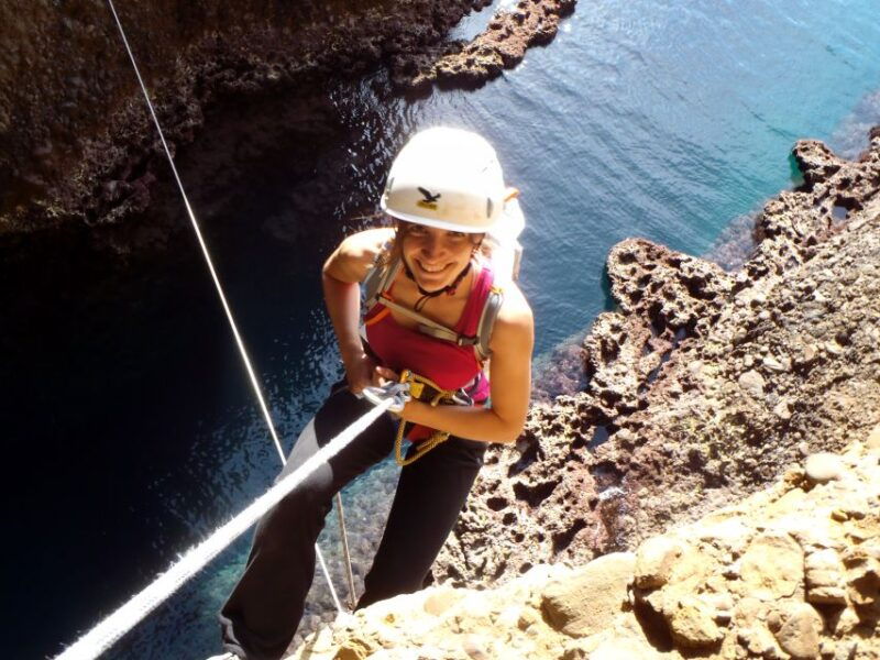 la-ciotat-half-day-trou-souffleur-rappel-abseil-adventure