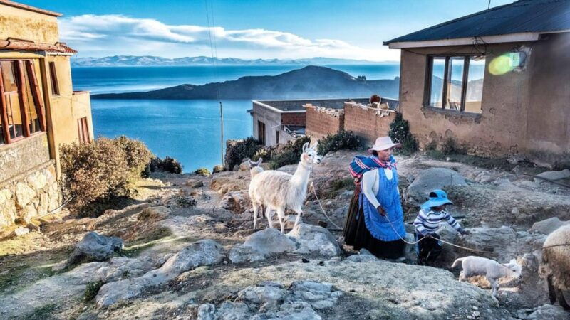 la-paz-lake-titicaca-and-the-island-of-the-sun-2-day-guided-tour