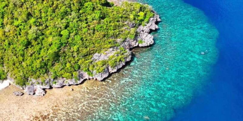 labuan-bajo-rangko-cave-and-beach-snorkeling-half-day-tour