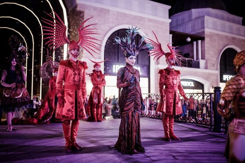 land-of-legends-night-show-transfer-experience-from-antalya