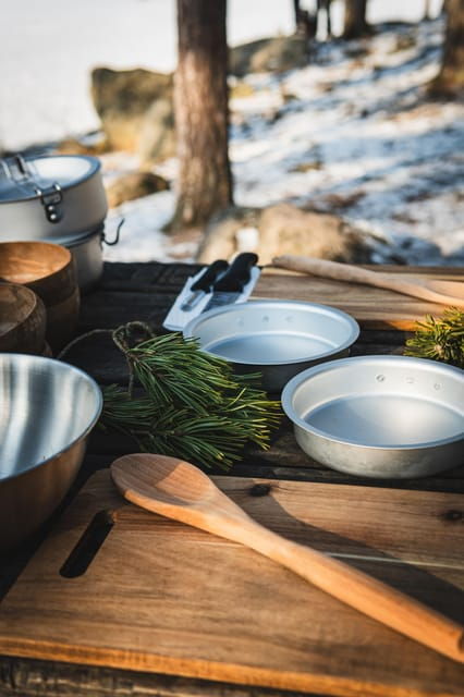learn-how-to-cook-salmon-soup-inside-finnish-hut-private