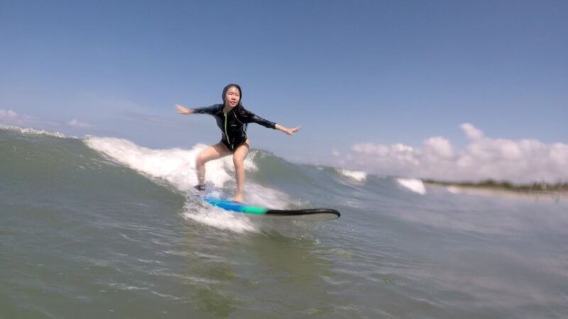 legian-beach-bali-beginner-or-intermediate-surf-lessons