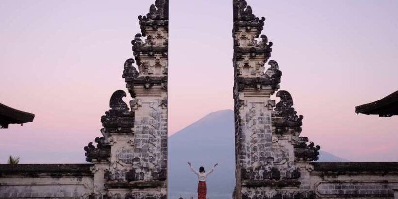 lempuyang-gate-of-heaven-day-trip-with-a-photographer