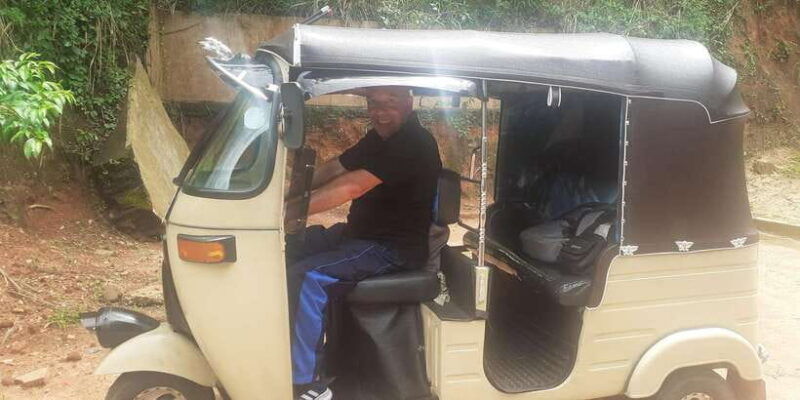 lesley-tuktuk-safari
