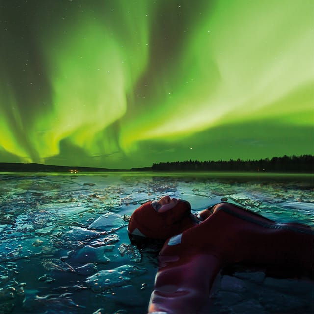 levi-ice-floating-and-northern-lights-tour