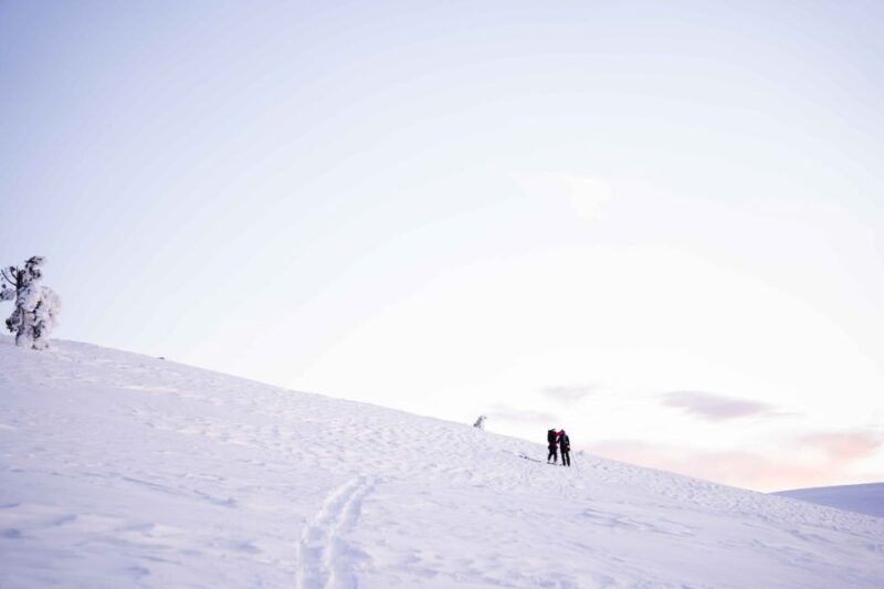 levi-snowshoe-adventure-in-the-wilderness